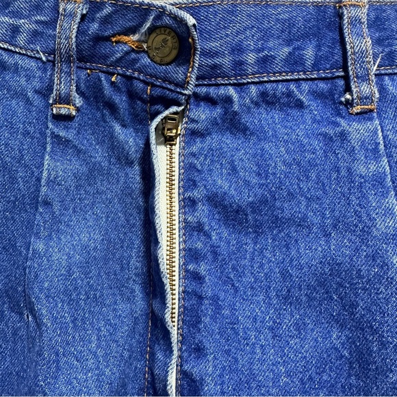 Vintage Denim Button-Down Pencil Skirt - Picture 6 of 9